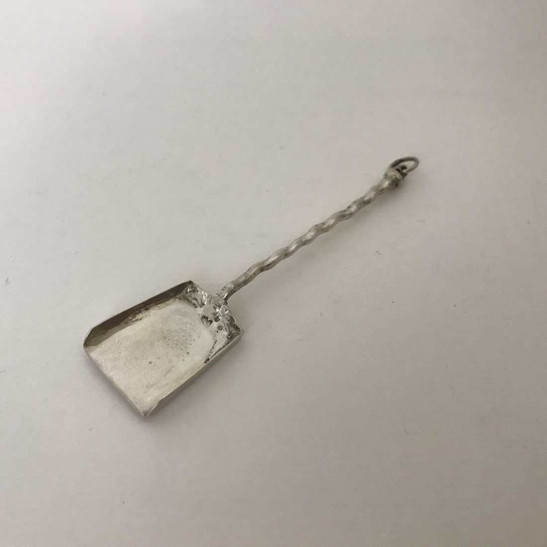 Miniatuur zilveren Asschep, Nederland, begin 18e eeuw