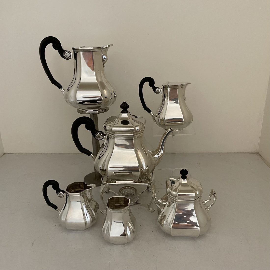 Een zeven delig zilveren Mokkaservies, Van Kempen & Begeer te Schoonhoven, 20e eeuw
