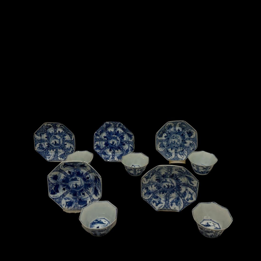 Een set van vijf achthoekige kop & schotels, Kangxi