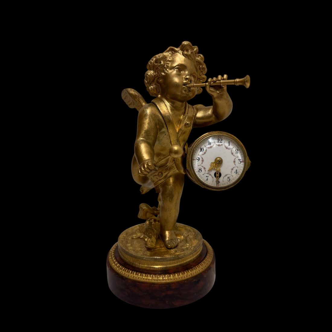 Verguld bronzen pendule (tafelklok op marmeren voet), Parijs, eind 19e eeuw